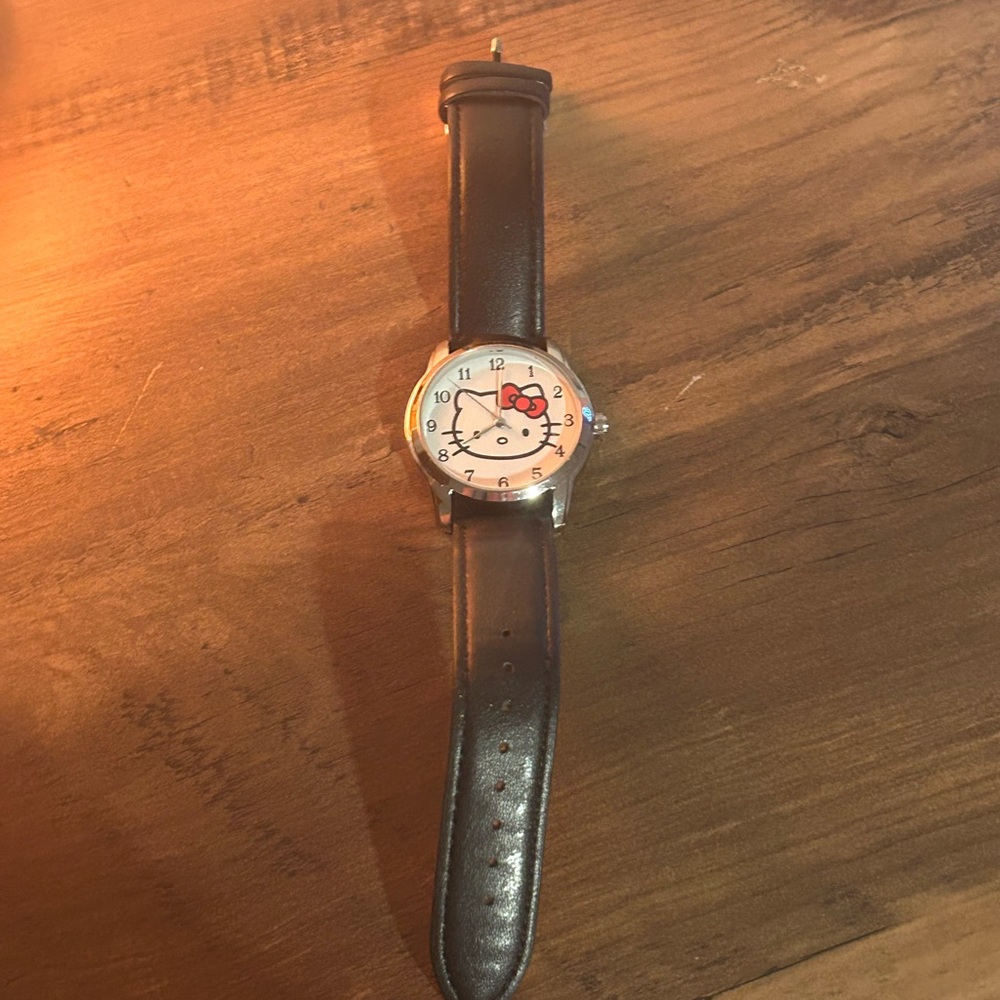 Hello Kitty Watch with Brown and Black Strap - Picture 9 of 10